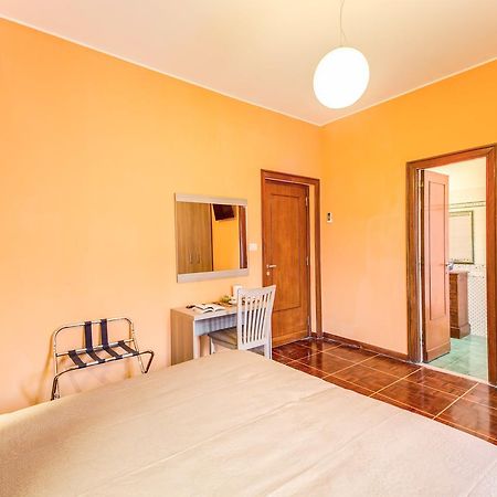 Domus Cornelia Bed & Breakfast Rome Bagian luar foto
