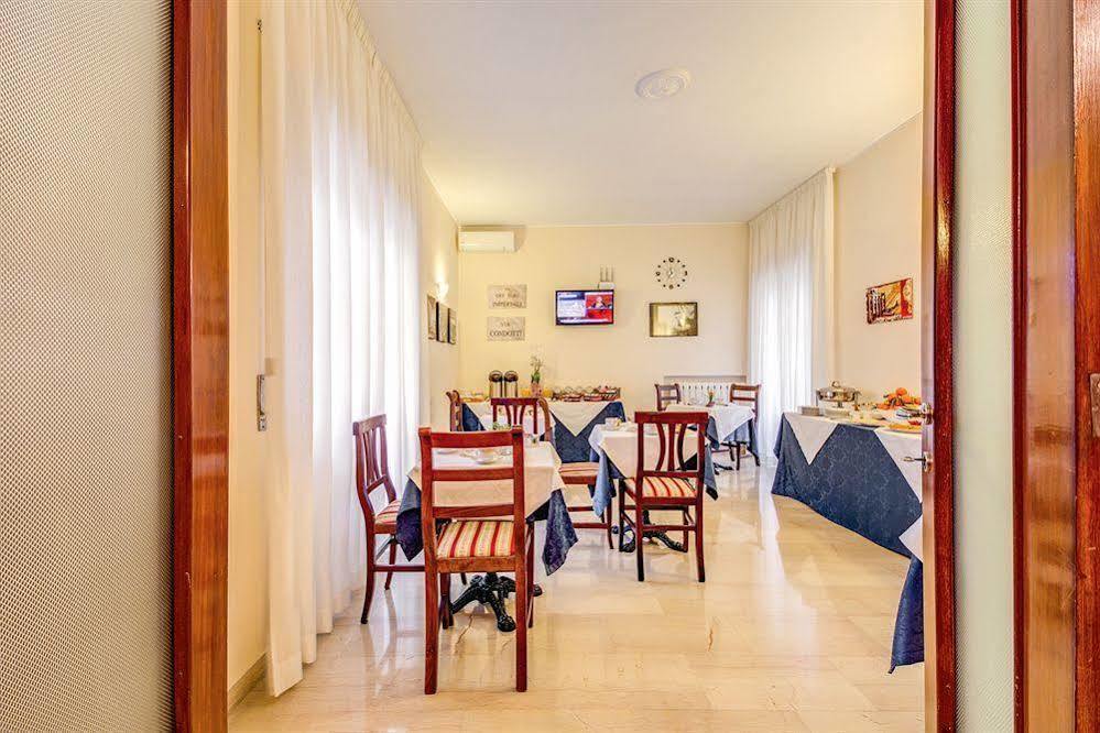 Domus Cornelia Bed & Breakfast Rome Bagian luar foto
