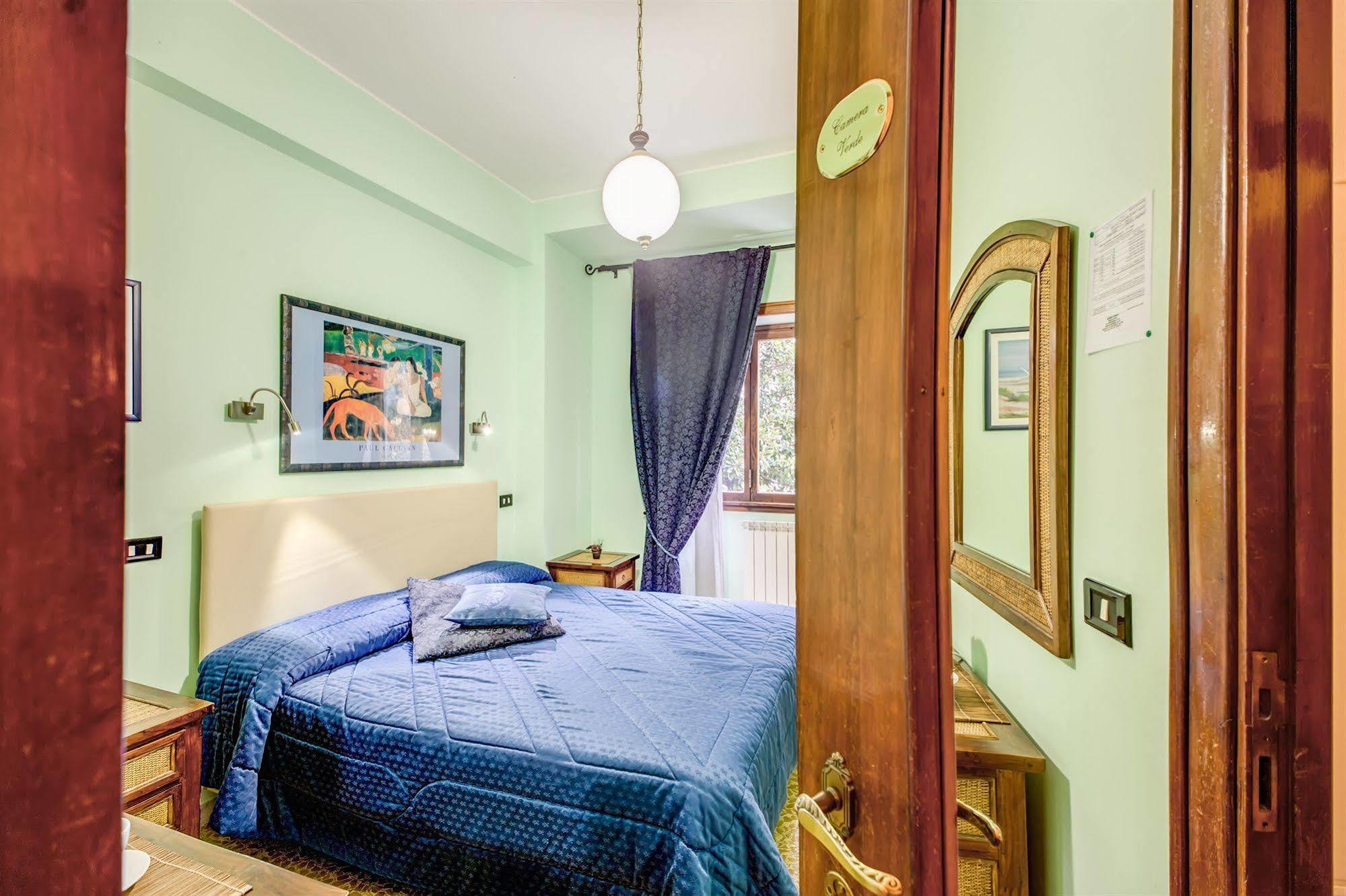 Domus Cornelia Bed & Breakfast Rome Bagian luar foto
